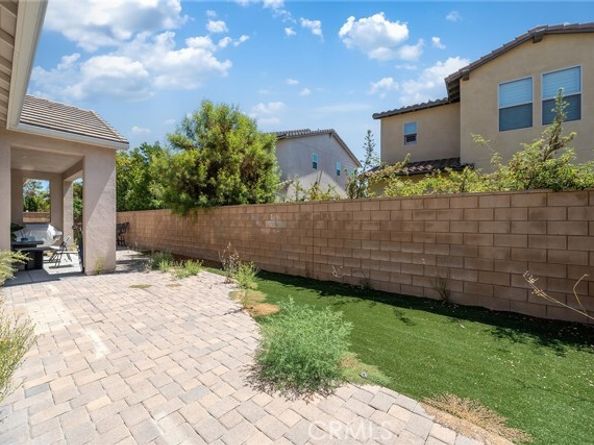 61 Windwalker Way, Tustin CA 92782