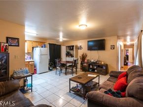 5845 S Broadway, Los Angeles CA 90003