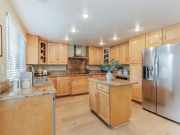 3162 Paseo Robles, Pleasanton CA 94566