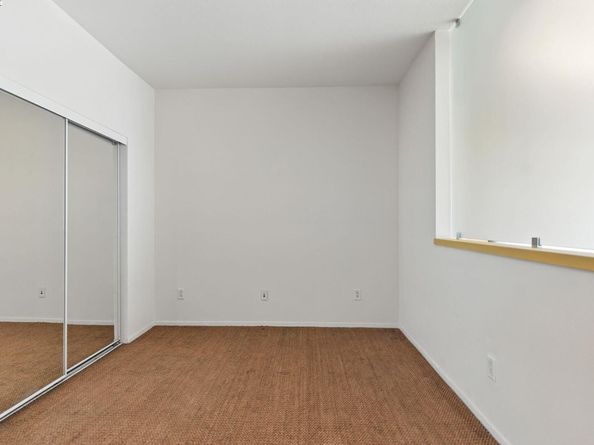 1 Lakeside Dr 1006, Oakland CA 94612