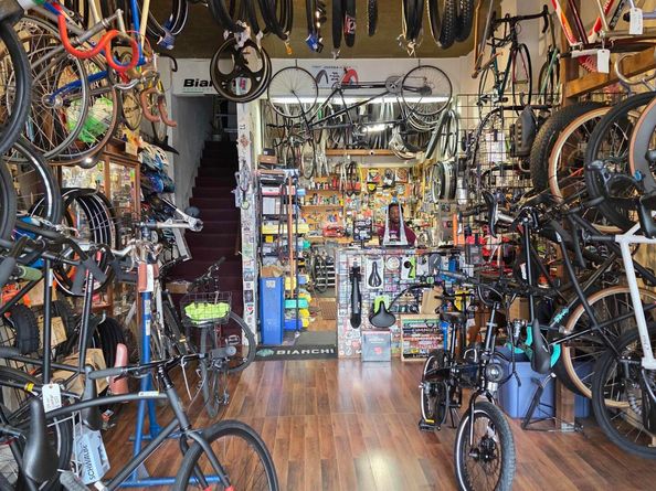 1 Lakeside Dr 1006, Oakland CA 94612