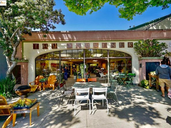 800 Delaware St 1428, Berkeley CA 94710