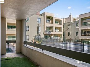 466 Crescent St 114, Oakland CA 94610