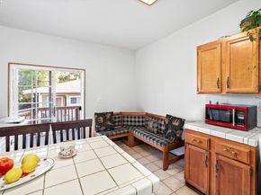 835 Apgar St, Oakland CA 94608