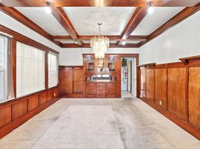 835 Apgar St, Oakland CA 94608