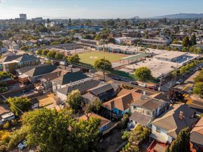 835 Apgar St, Oakland CA 94608