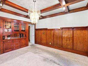 835 Apgar St, Oakland CA 94608