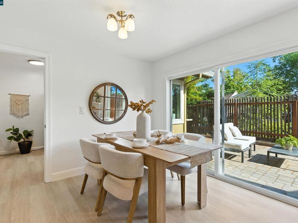 208 Siskiyou Ct., Walnut Creek CA 94598