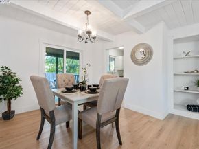 2082 Overhill Rd, Concord CA 94520