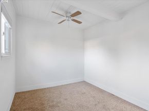 2082 Overhill Rd, Concord CA 94520