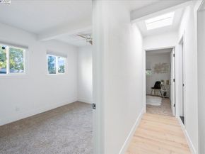 2082 Overhill Rd, Concord CA 94520