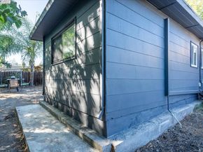 2082 Overhill Rd, Concord CA 94520