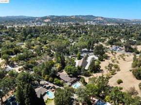 3084 Walnut Blvd, Walnut Creek CA 94596