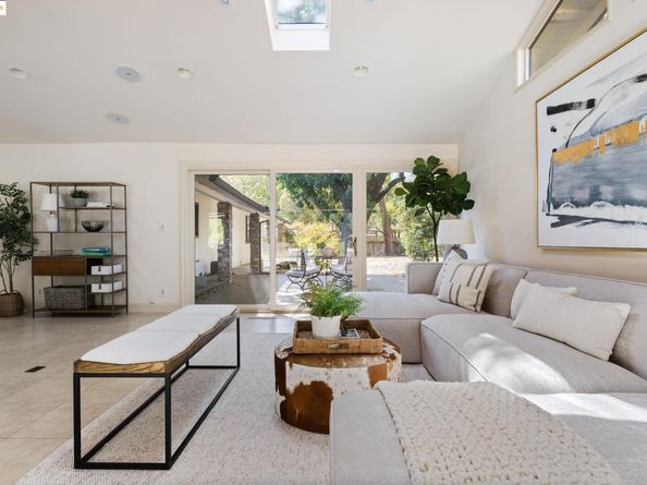 3084 Walnut Blvd, Walnut Creek CA 94596