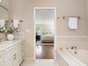 3084 Walnut Blvd, Walnut Creek CA 94596