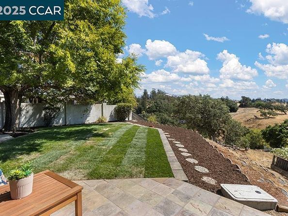 85 Norman Court, Walnut Creek CA 94595