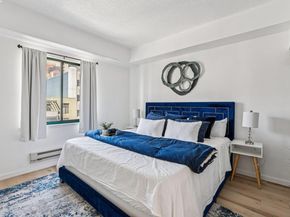 988 Franklin 609, Oakland CA 94607