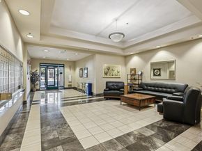 988 Franklin 609, Oakland CA 94607