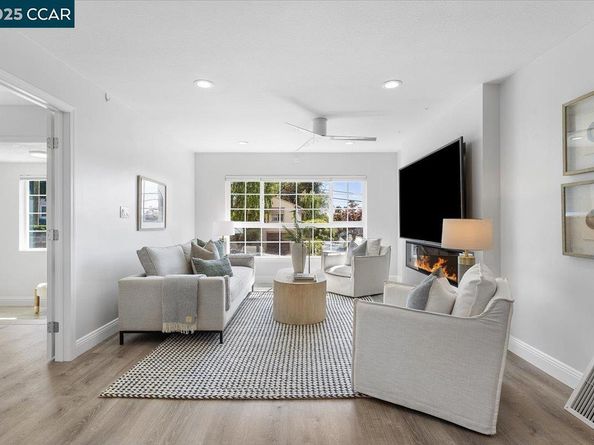 5030 Ray Ave, Castro Valley CA 94546