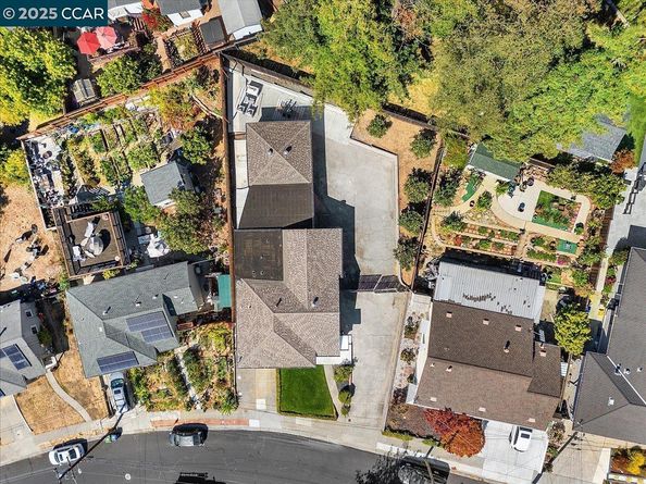 5030 Ray Ave, Castro Valley CA 94546