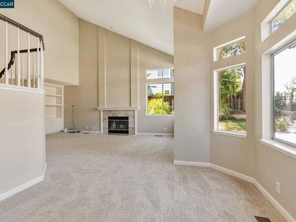 1816 Eagle Peak Ave, Clayton CA 94517