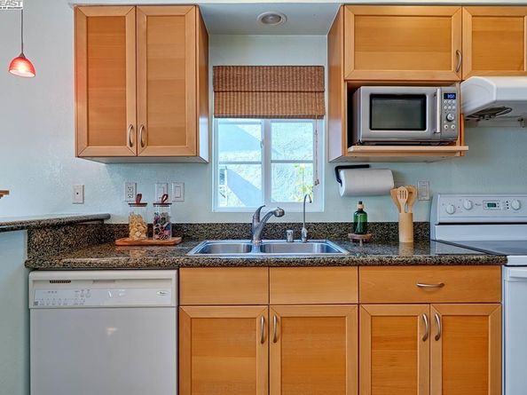 33064 Compton Ct, Union City CA 94587