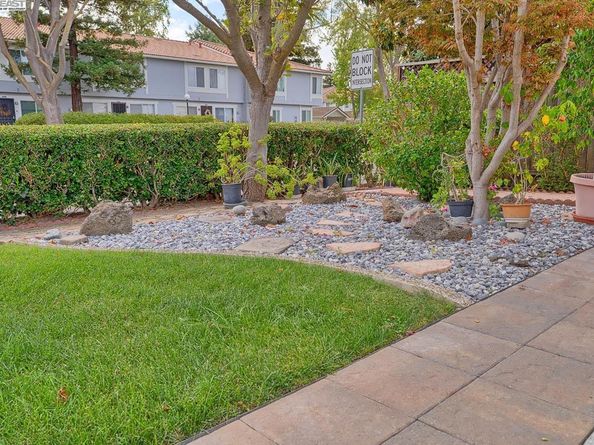 33064 Compton Ct, Union City CA 94587