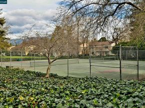 500 Sycamore Cir, Danville CA 94526