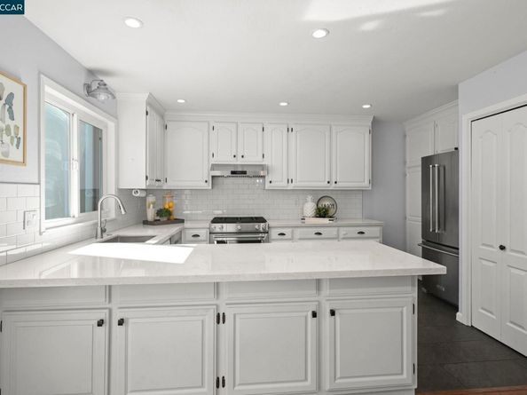 500 Sycamore Cir, Danville CA 94526