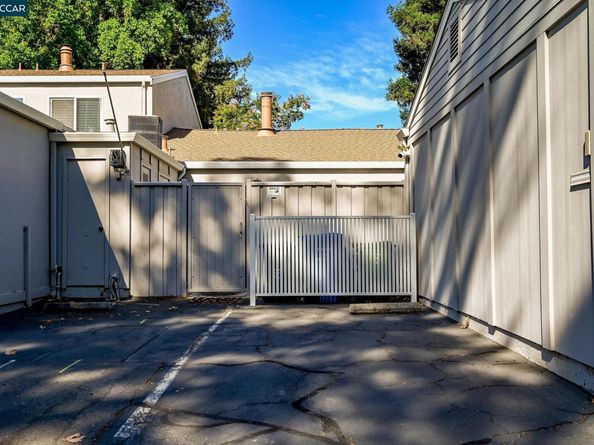 500 Sycamore Cir, Danville CA 94526