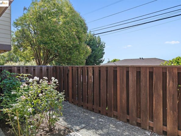 1130 Richmond ST, El Cerrito CA 94530