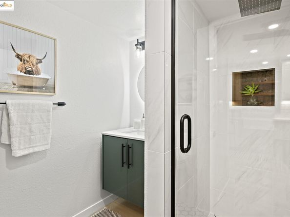 1130 Richmond ST, El Cerrito CA 94530