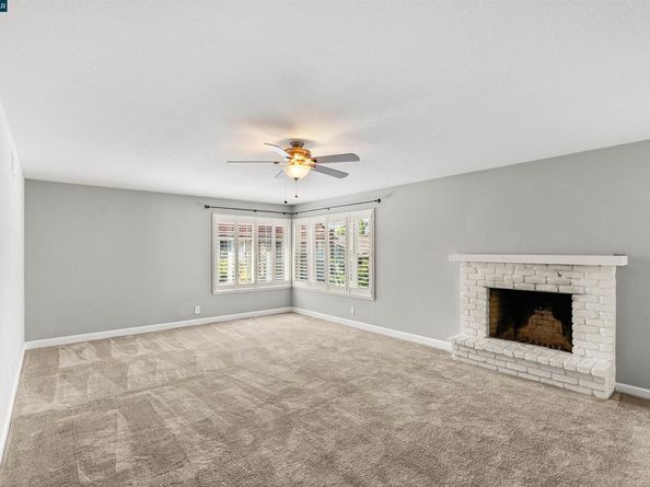 4403 Winterberry Ct, Concord CA 94521