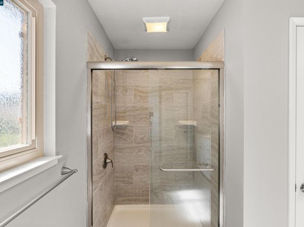 4403 Winterberry Ct, Concord CA 94521