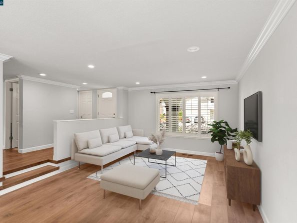 4403 Winterberry Ct, Concord CA 94521