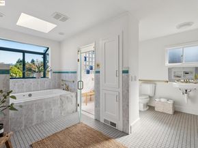 6148 Ocean View Dr, Oakland CA 94618