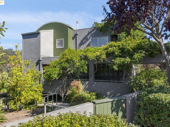 6148 Ocean View Dr, Oakland CA 94618