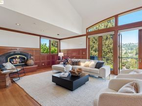 6148 Ocean View Dr, Oakland CA 94618