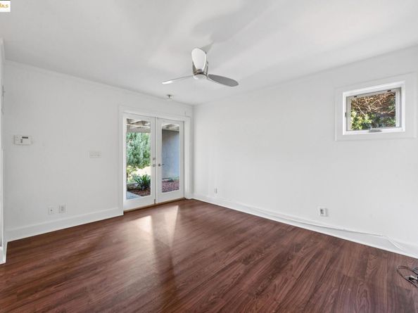 6148 Ocean View Dr, Oakland CA 94618