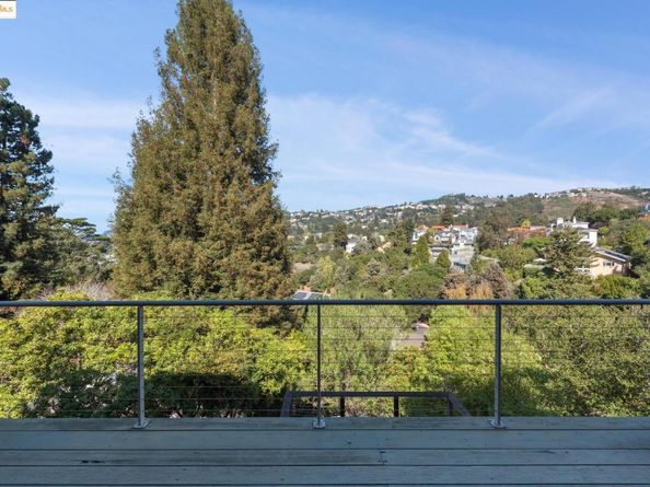 6148 Ocean View Dr, Oakland CA 94618