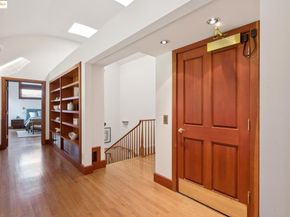 6148 Ocean View Dr, Oakland CA 94618