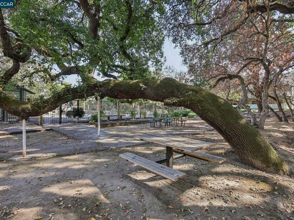 600 Suntree Lane 608, Pleasant Hill CA 94523