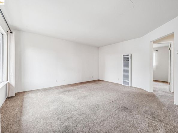 2925 Dohr, Berkeley CA 94702