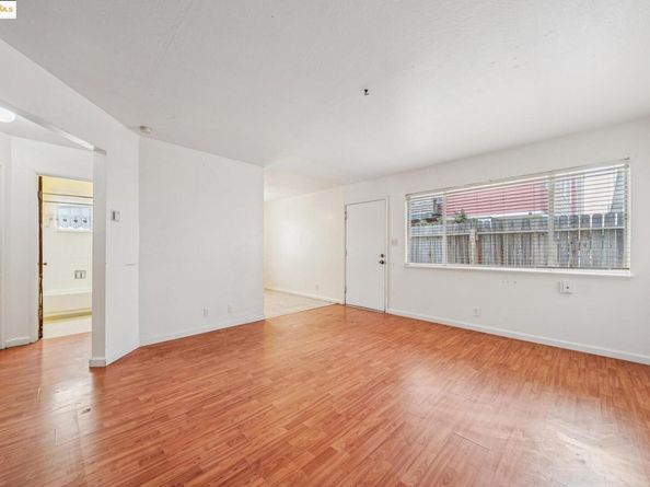 2925 Dohr, Berkeley CA 94702