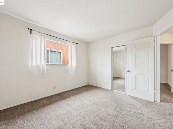 2925 Dohr, Berkeley CA 94702