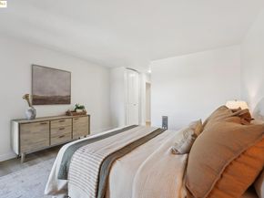 5340 Broadway Ter 403, Oakland CA 94618