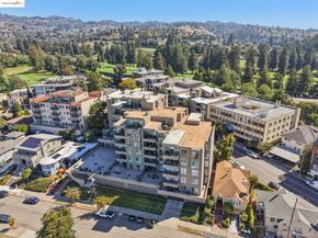 5340 Broadway Ter 403, Oakland CA 94618