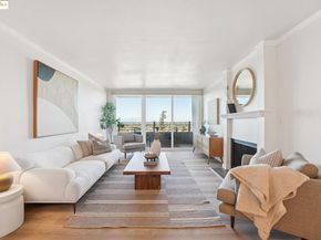 5340 Broadway Ter 403, Oakland CA 94618