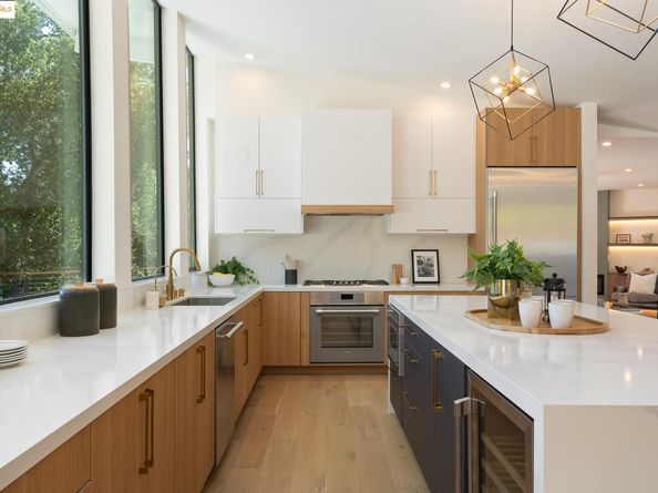 90 Estates Dr, Orinda CA 94563