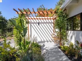 90 Estates Dr, Orinda CA 94563